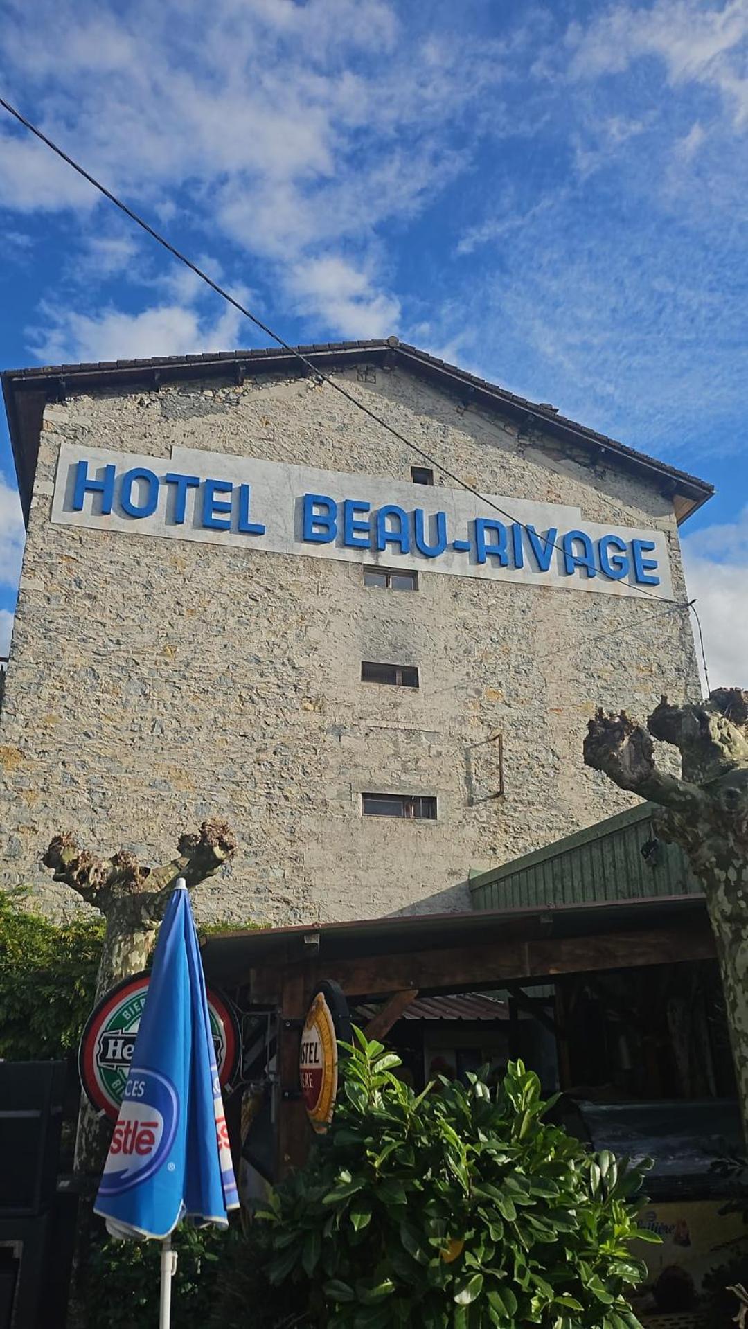 Hotel Beau Rivage ปงต์-อ็อง-รัวย็องส์ ภายนอก รูปภาพ